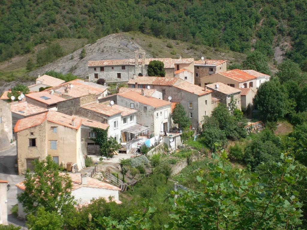 Chambres D'Hotes Les Terrasses De Cailla Exterior foto
